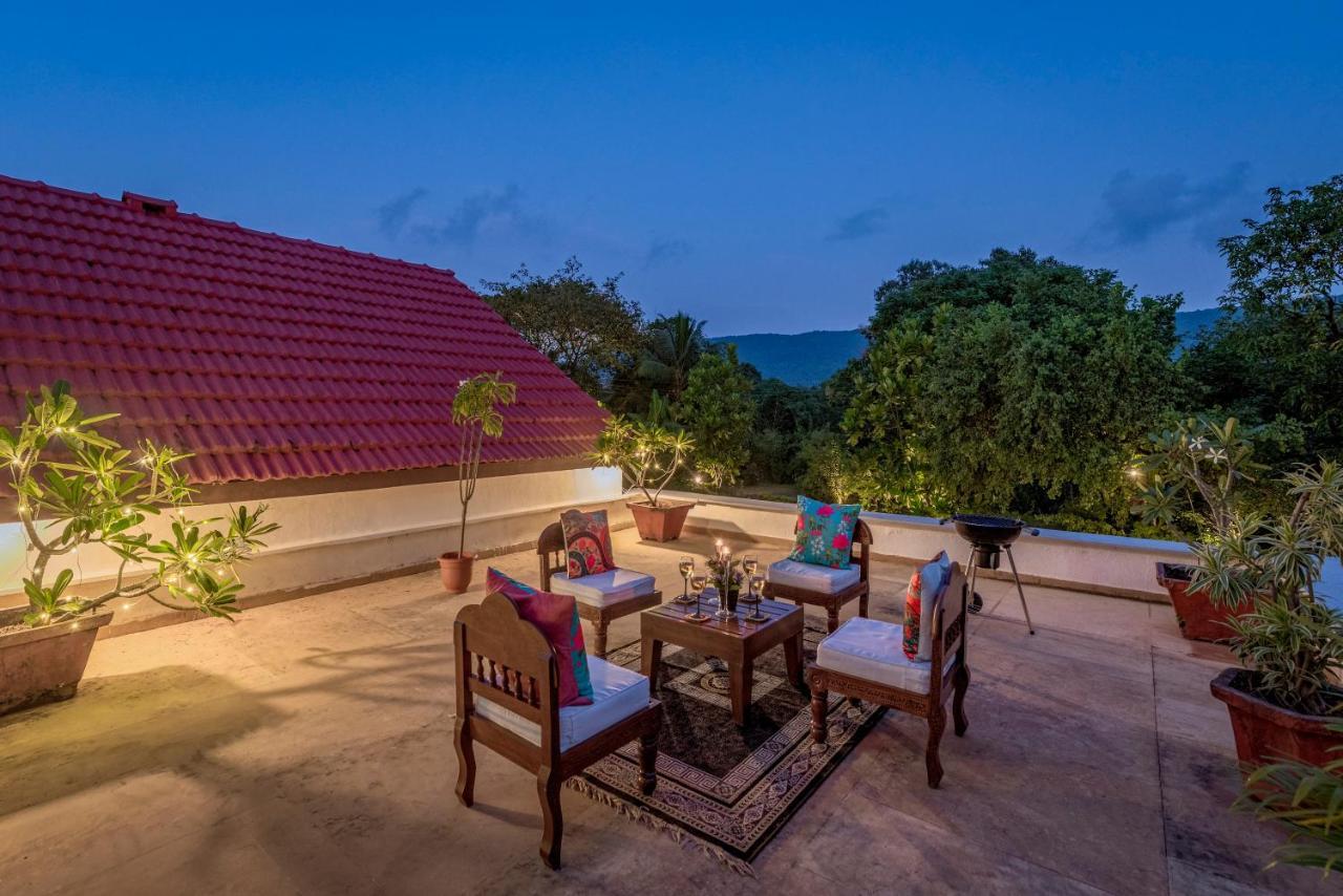 Saffronstays Elderflower Алібаґ Екстер'єр фото
